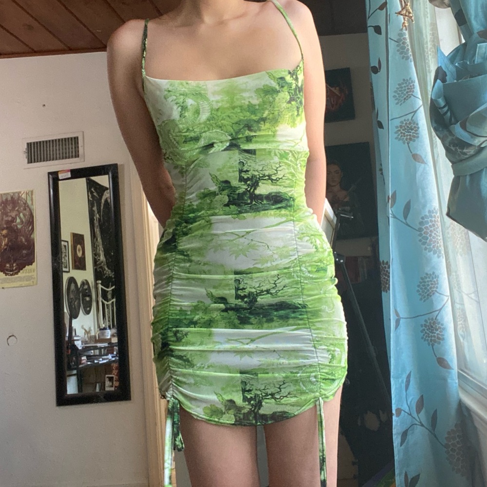 PrettyLittleThing Green Tie-Dye Mini Dress